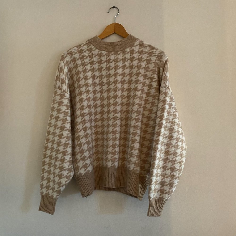 NEW Khaki and Cream Herringbone Sweater